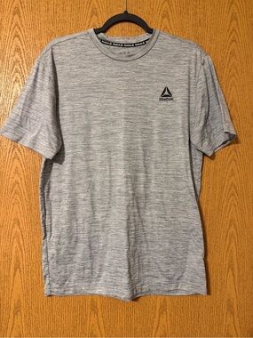 Reebok Men’s Light Gray Heather Performance Crew Tee